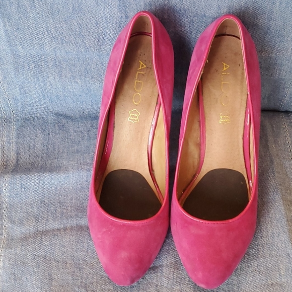 Fuchsia aldo pump - Picture 1 of 3